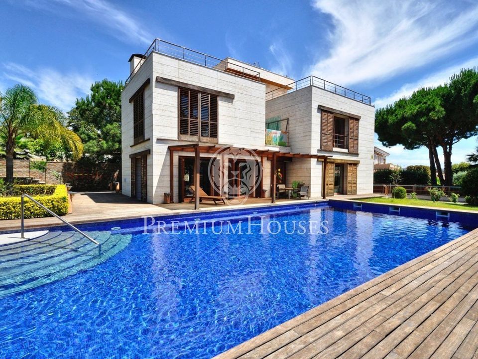 Villa i Alella, Barcelona - bilde 1