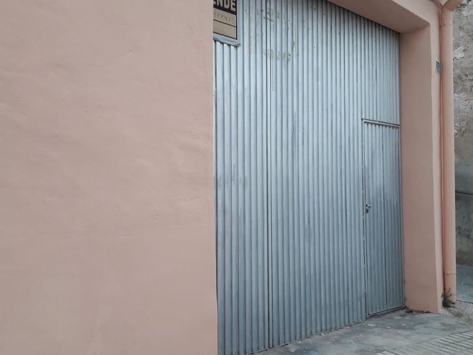 Garage i Pinoso, Alicante - foto 1
