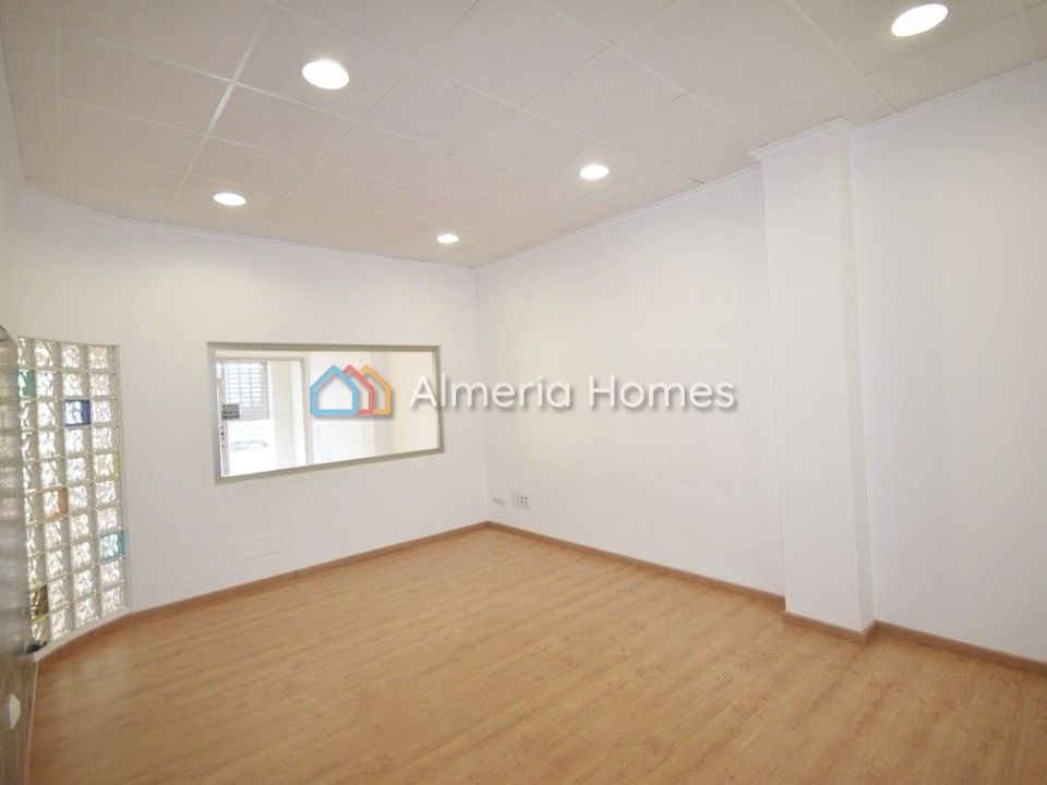 Erhvervsejendom i La Alfoquia, Almeria - foto 3