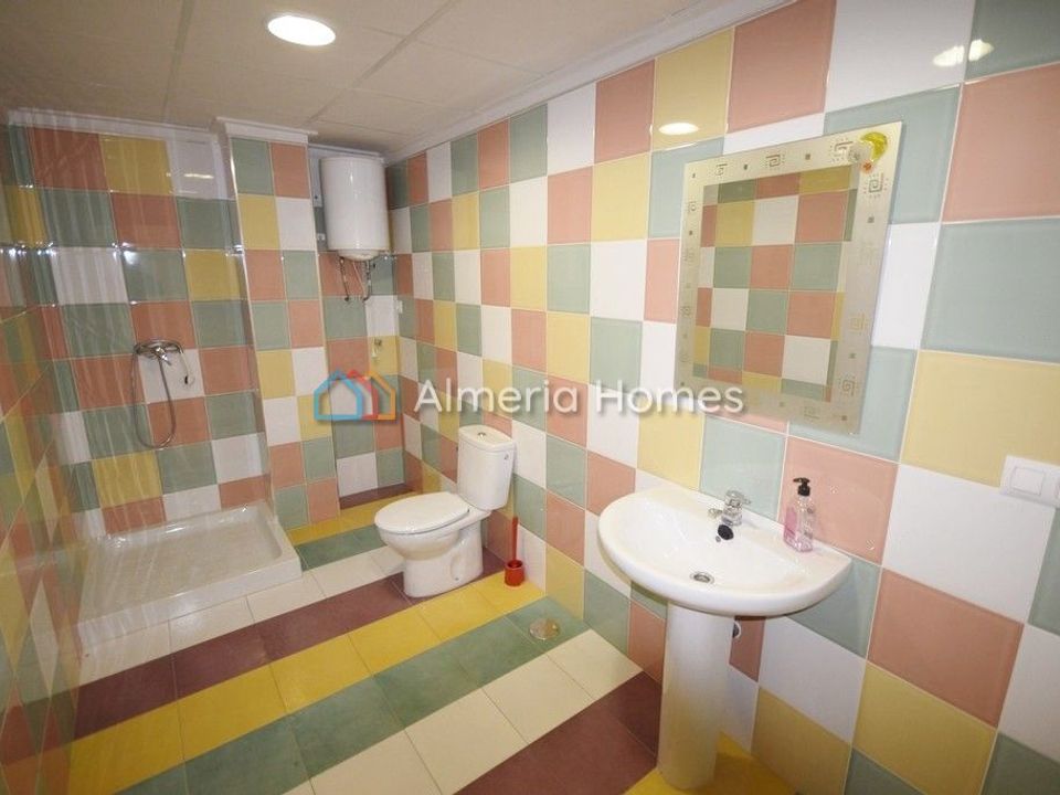 Erhvervsejendom i La Alfoquia, Almeria - foto 4