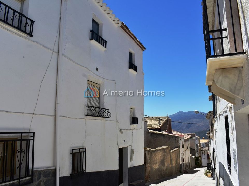 Landsbyhus i Somontin, Almeria - foto 1