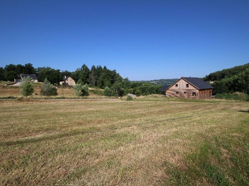 Helårsgrund i Najac, Aveyron - foto 2