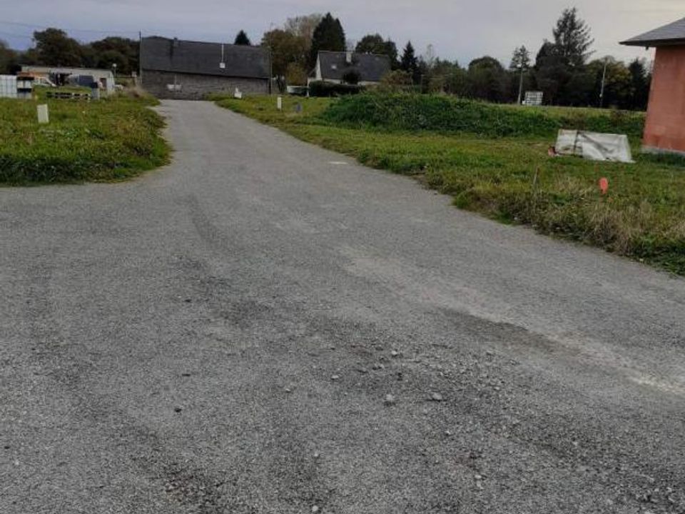 Helårsgrund i Parigne, Ille-et-Vilaine - foto 1