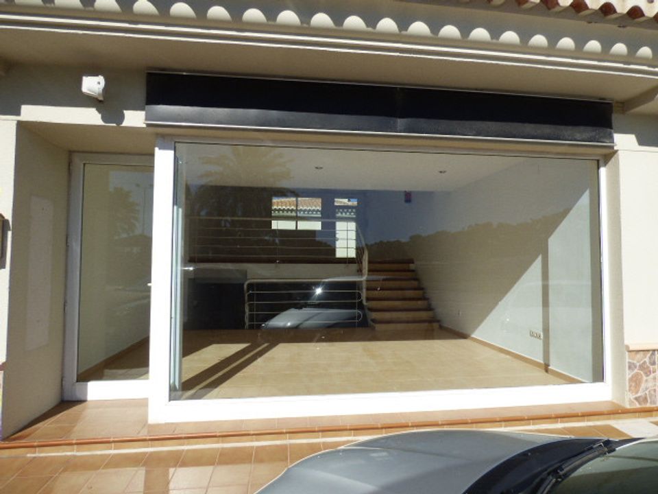 Erhvervsejendom i Moraira, Alicante - foto 1