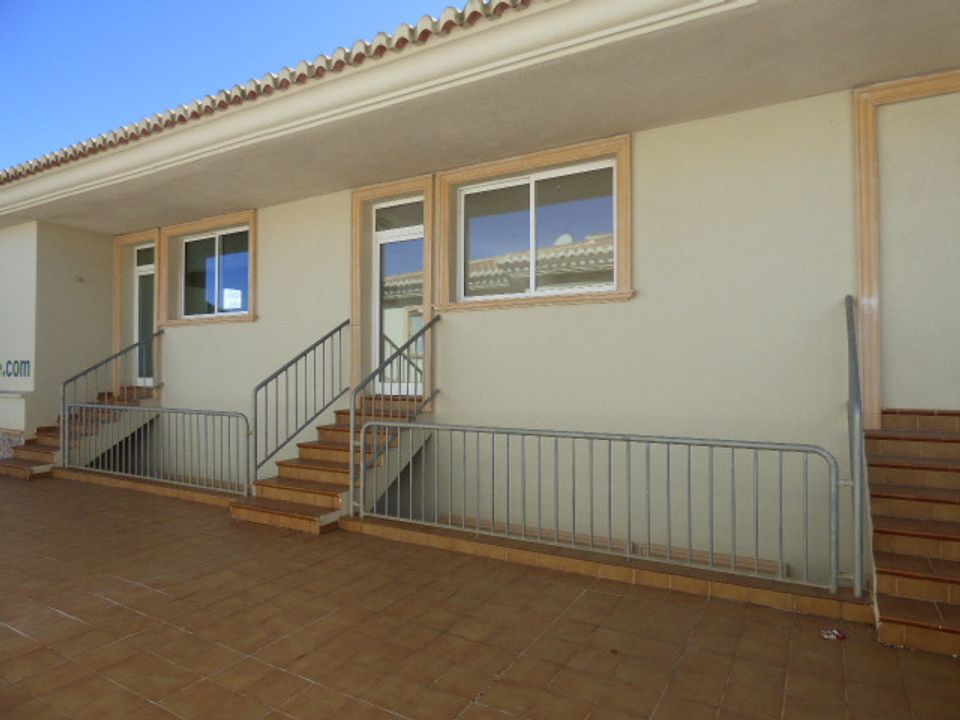 Erhvervsejendom i Moraira, Alicante - foto 2
