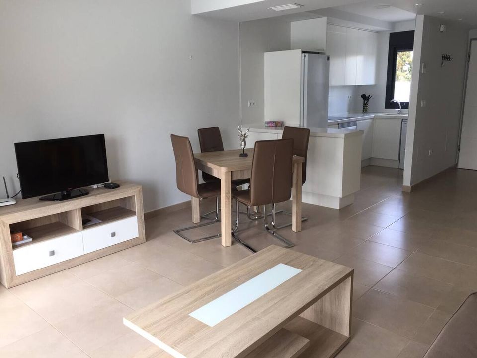 Casa unifamiliar a Roda, Murcia - foto 4