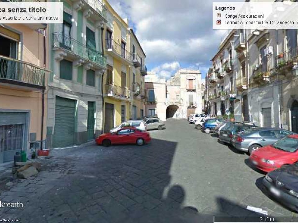 Erhvervsejendom i Adrano, Catania - foto 1