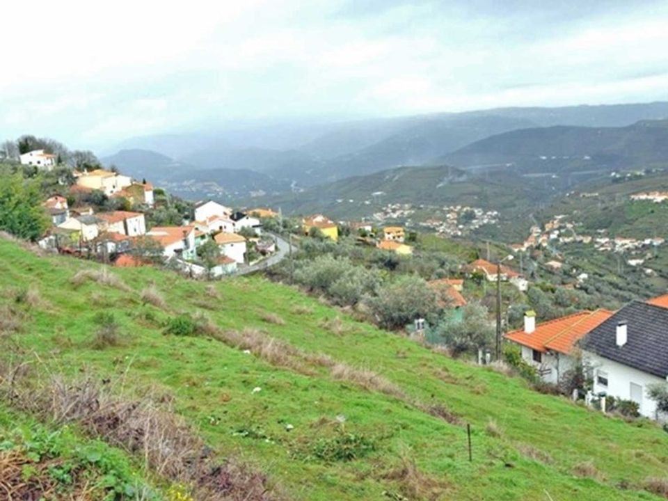Helårsgrund i Ferreiros de Avoes, Viseu - foto 1