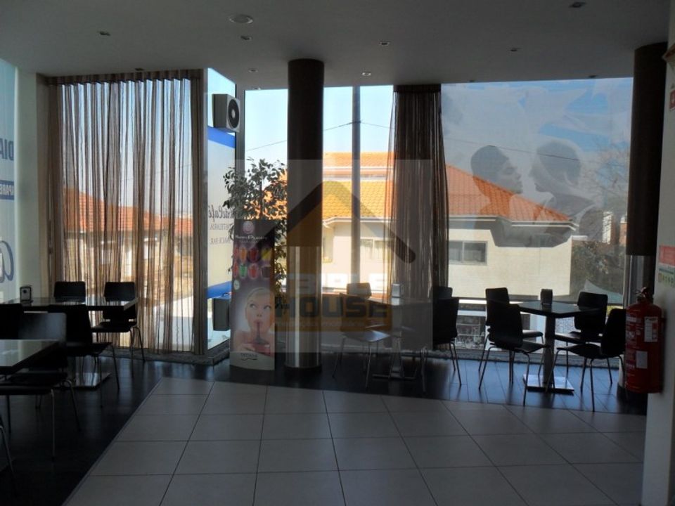Erhvervsejendom i Paredes, Porto - foto 5