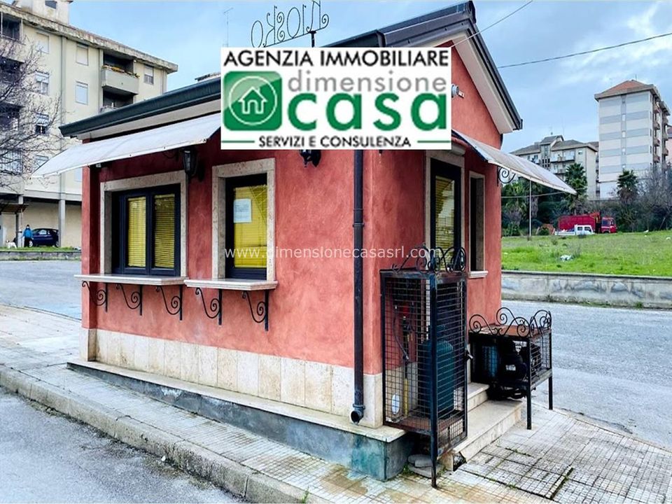 Erhvervsejendom i San Cataldo, Caltanissetta - foto 1