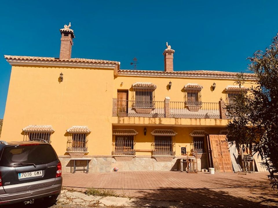 Erhvervsejendom i Villanueva De La Concepcion, Malaga - foto 2