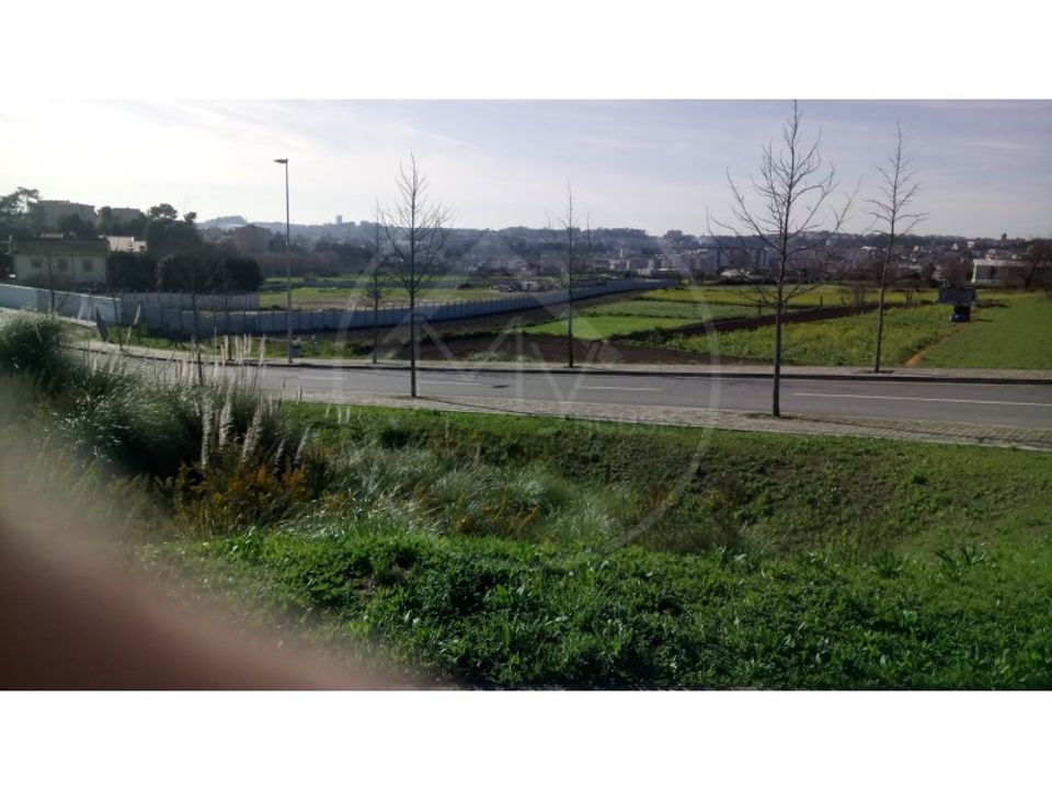 Helårsgrund i Rio Tinto, Porto - foto 5