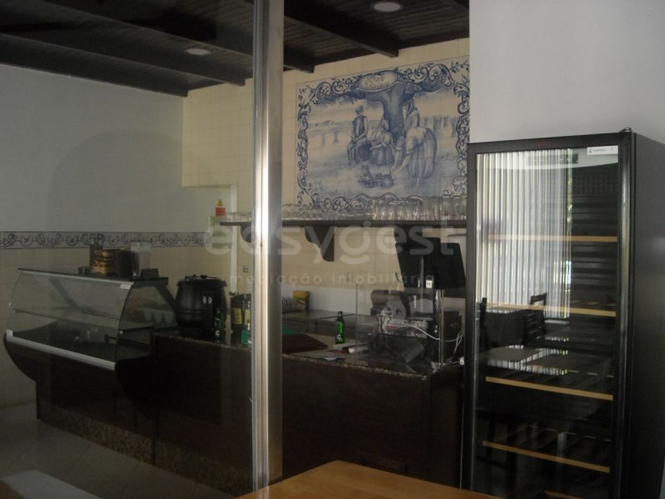 Erhvervsejendom i Alverca do Ribatejo, Lisbon - foto 3