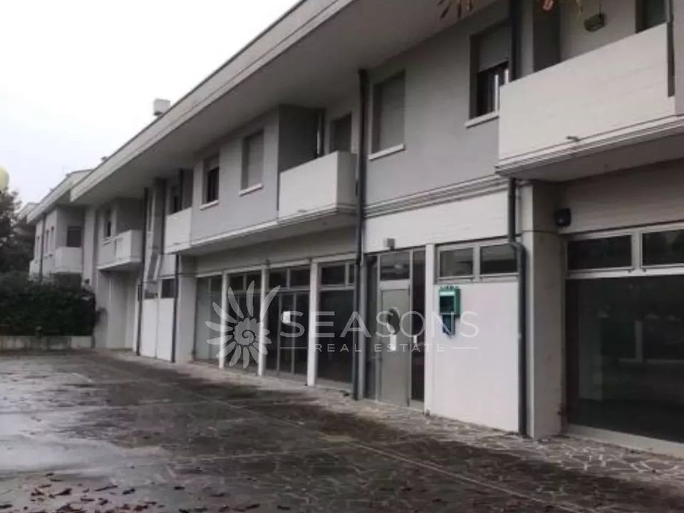 Erhvervsejendom i San Donà di Piave, Venice - foto 2