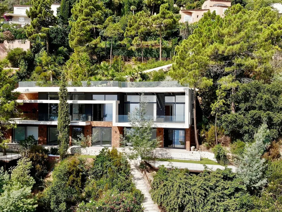 Villa a Theoule-sur-Mer, Alpes-Maritimes - foto 1