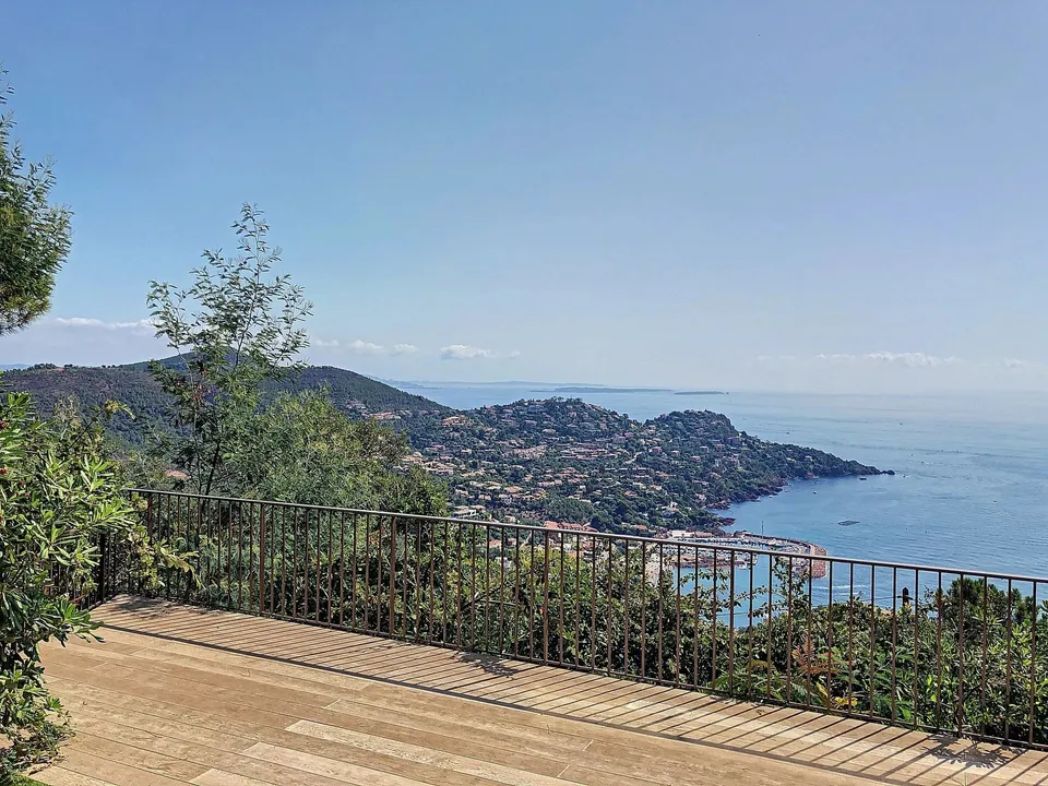 Villa a Theoule-sur-Mer, Alpes-Maritimes - foto 3