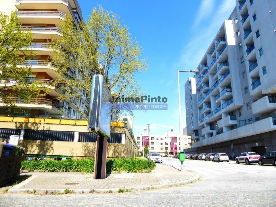Helårsgrund i Porto, Porto - foto 1