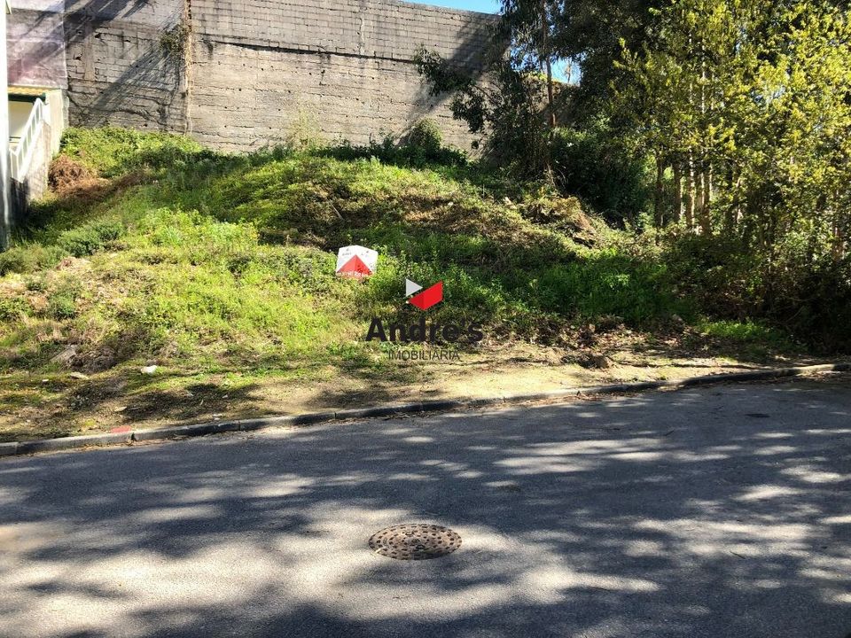 Helårsgrund i Gondomar, Porto - foto 1
