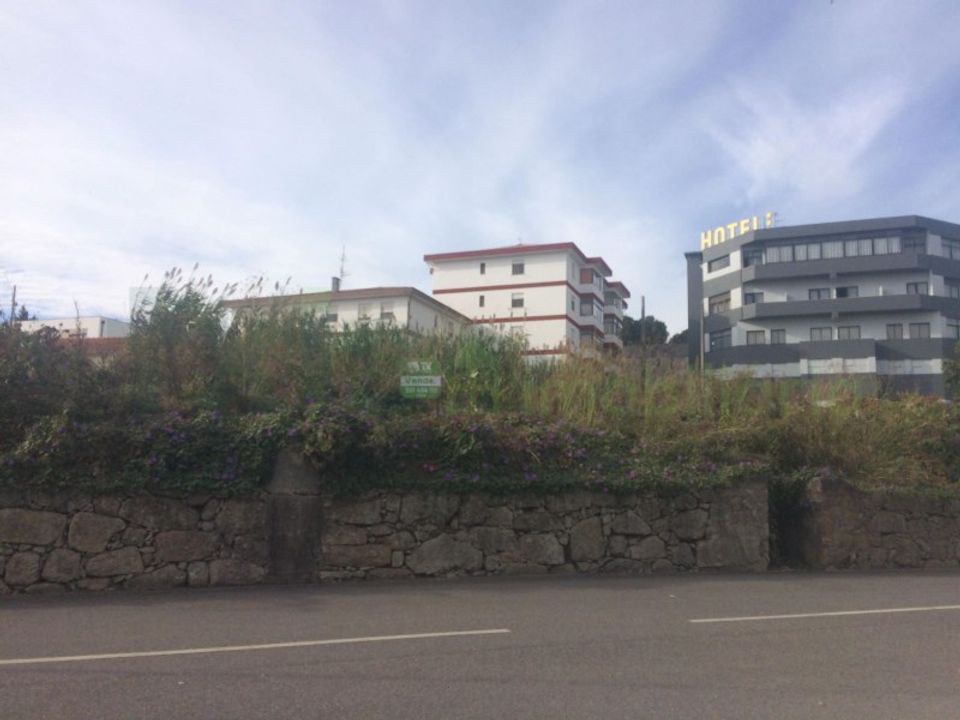 Helårsgrund i Valenca, Viana do Castelo - foto 1