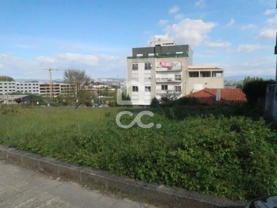 Terreno en Lousada, Porto - foto 2