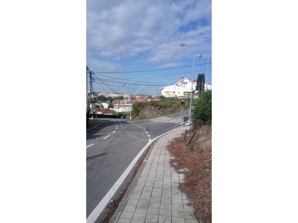 Helårsgrund i Rio Tinto, Porto - foto 1