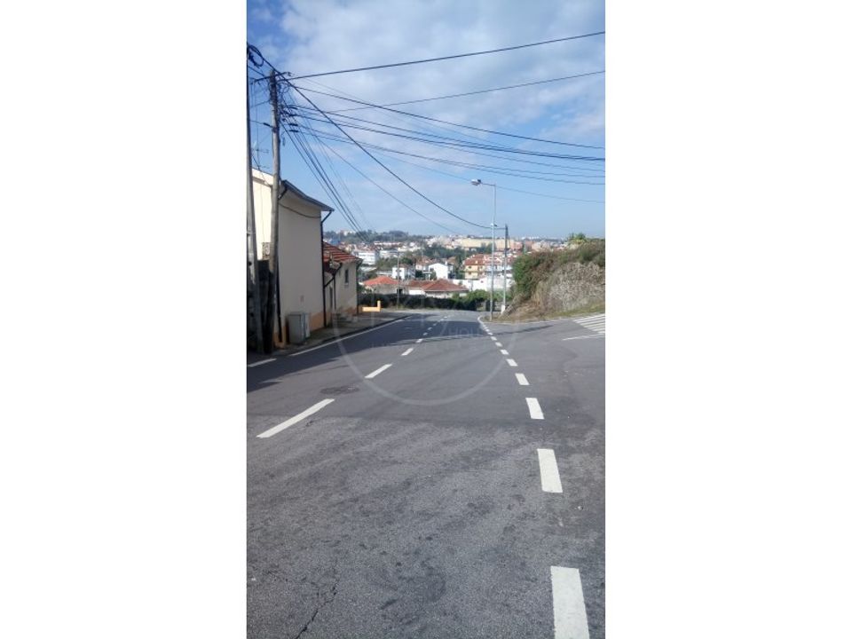 Helårsgrund i Rio Tinto, Porto - foto 2