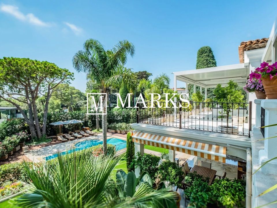Villa i Saint-Jean-Cap-Ferrat, Alpes-Maritimes - foto 1