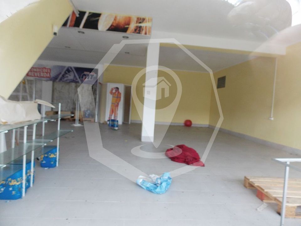 Erhvervsejendom i Oliveira do Bairro, Aveiro - foto 3