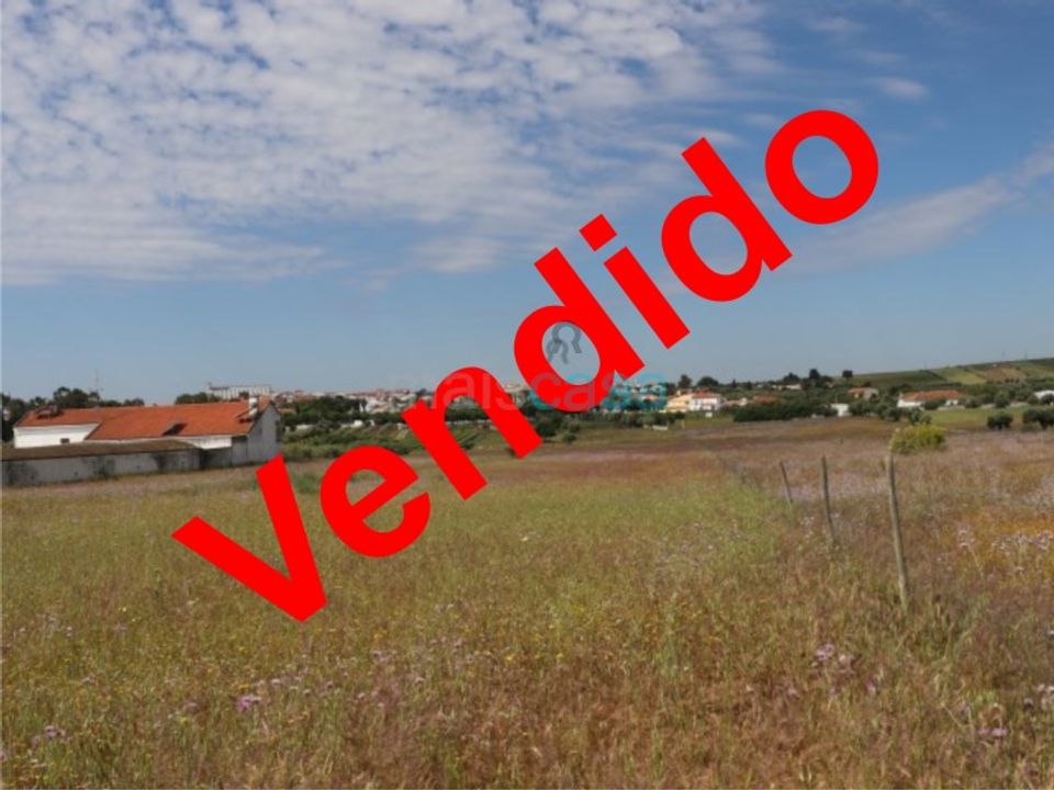 Helårsgrund i Reguengos de Monsaraz, Evora - foto 1