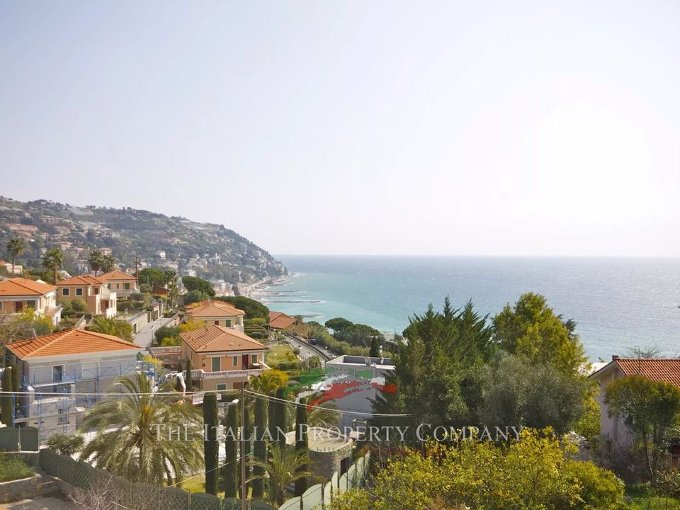 Villa i Ospedaletti, Imperia - foto 1