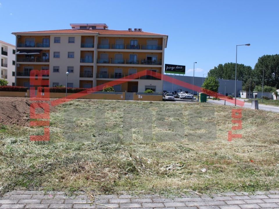 Tomt i Mirandela, Braganca - bilde 1