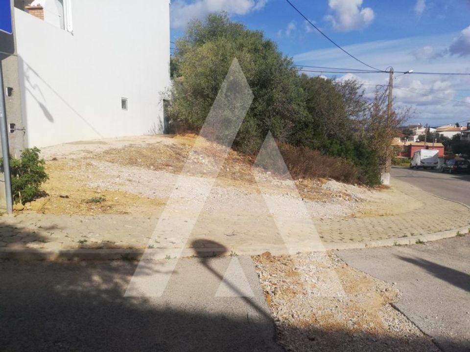 Helårsgrund i Algoz, Faro - foto 1