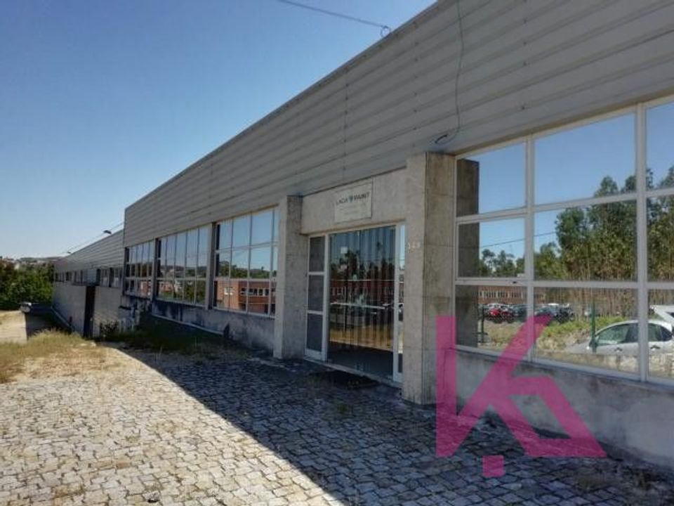 Erhvervsejendom i Lousada, Porto - foto 3