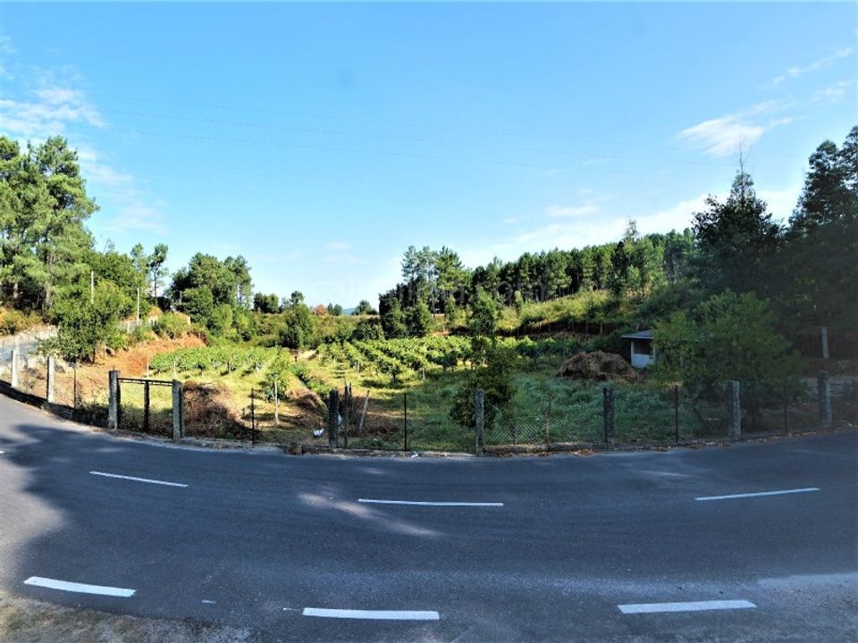 Helårsgrund i Moncao, Viana do Castelo - foto 1