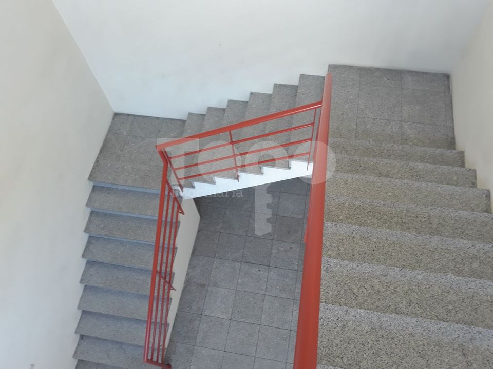 Erhvervsejendom i Albergaria-a-Velha, Aveiro - foto 3