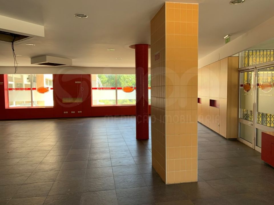 Erhvervsejendom i Fervenca, Braga - foto 2