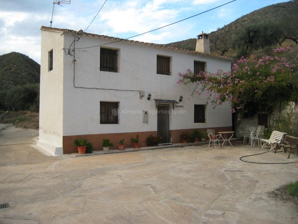Landejendom i Cantoria, Almeria - foto 1