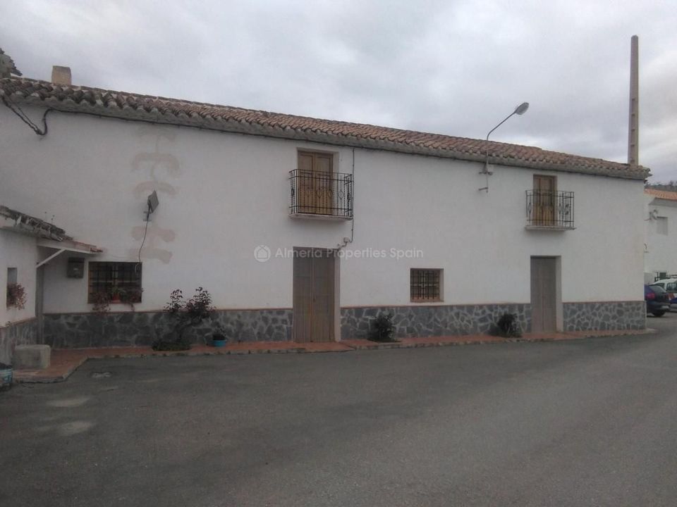 Farm hus i Oria, Almeria - foto 1
