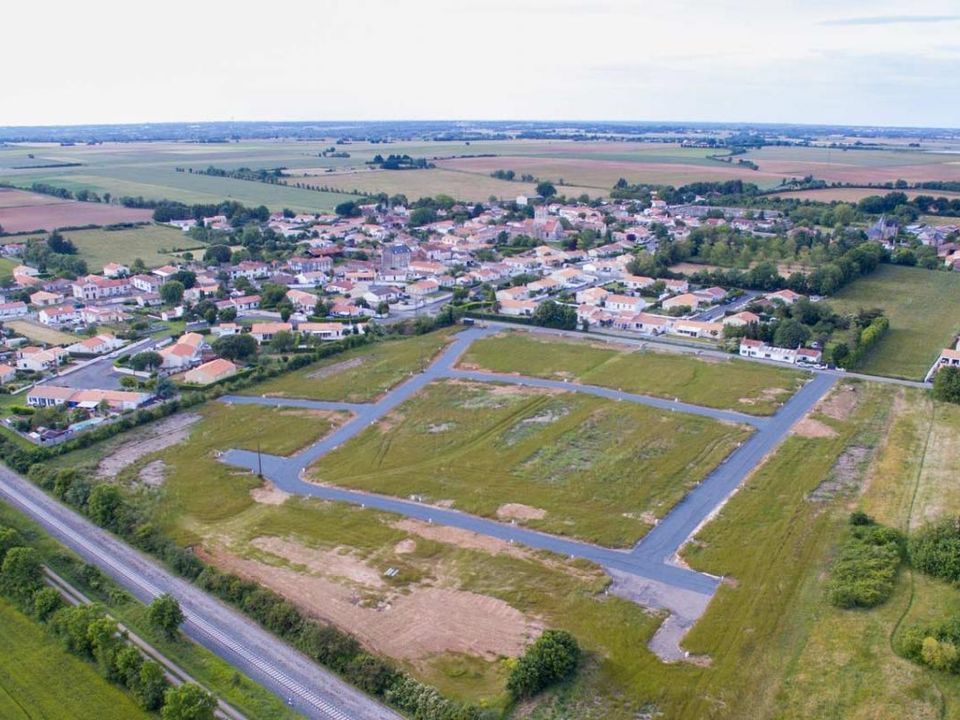 Terra a Les Magnils-Reigniers, Vendee - foto 1