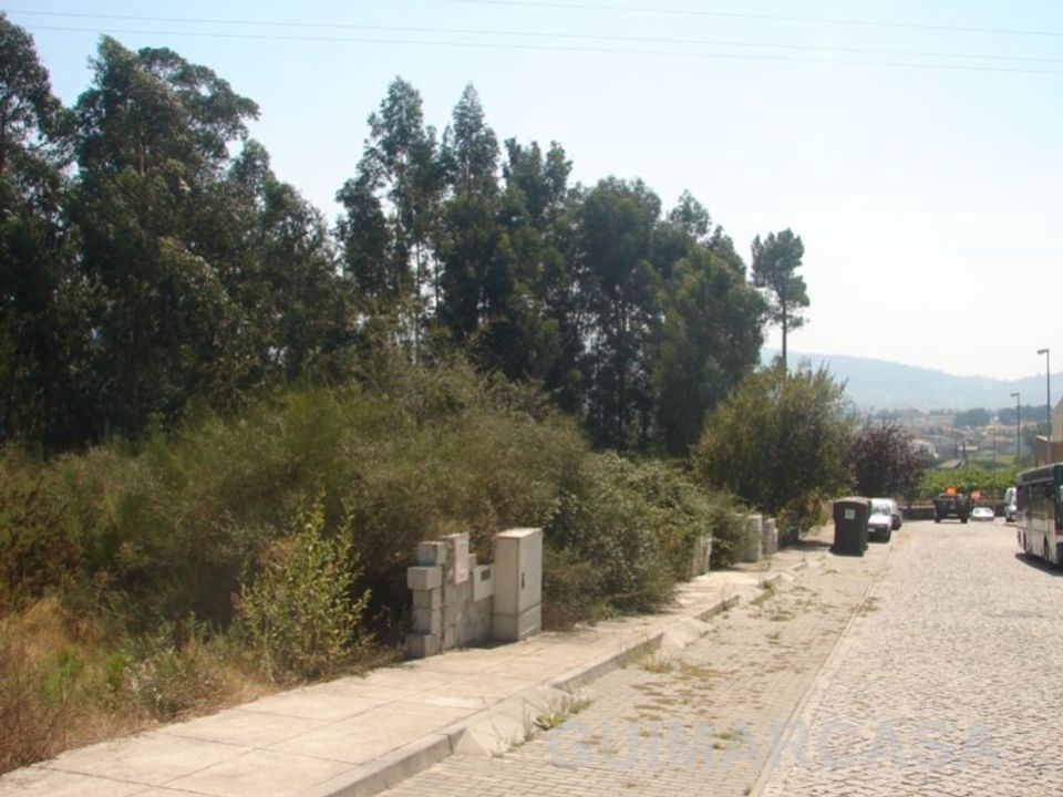 Terreno en Lordelo, Braga - foto 1