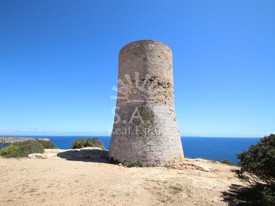 Erhvervsejendom i Cala Pi, Mallorca - foto 1