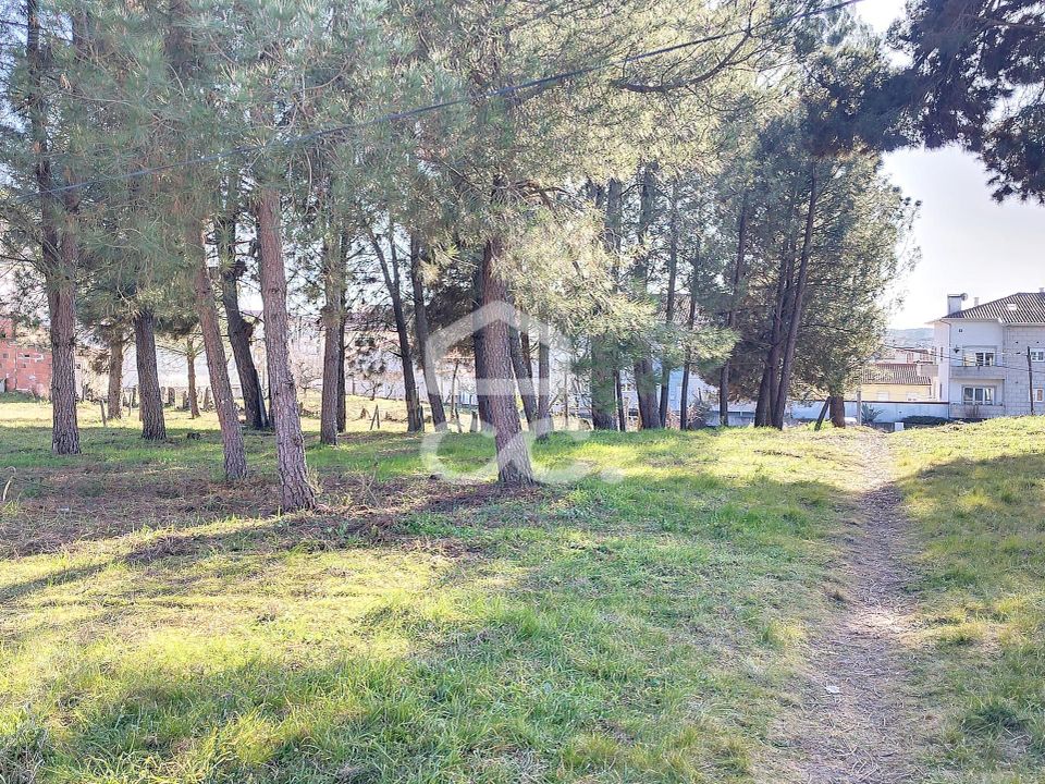 Helårsgrund i Santa Cruz-Trindade e Sanjurge, Vila Real - foto 5
