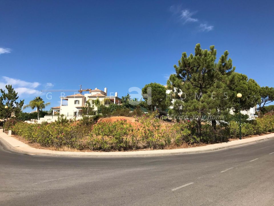 Helårsgrund i Quinta do Lago, Faro - foto 1