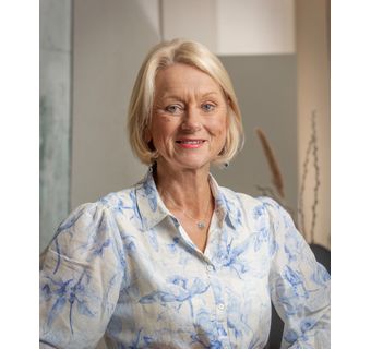 DIANA DALLIMORE