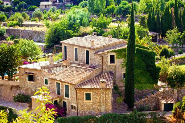 House in Valldemossa village, Mallorca, Balearic island.jpg